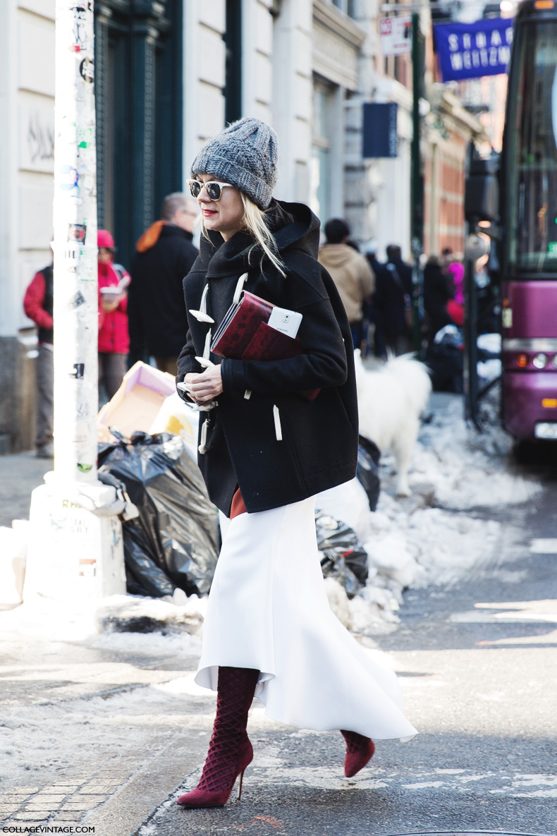 New_York_Fashion_Week-Street_Style-Fall_Winter-2015-Stripes_Fur_Coat-White_Boots-Natalie_Joos_Beanie-Red_Boots-Duffle_Coat-White_Skirt-1