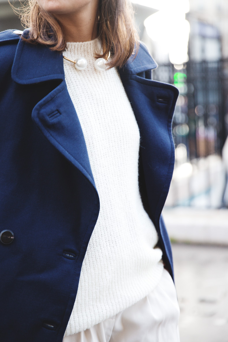 Blue_Coat-White_Outfit-Mango-PFW-Paris_Fashion_Week-Street_Style-Purificacion_Garcia-30