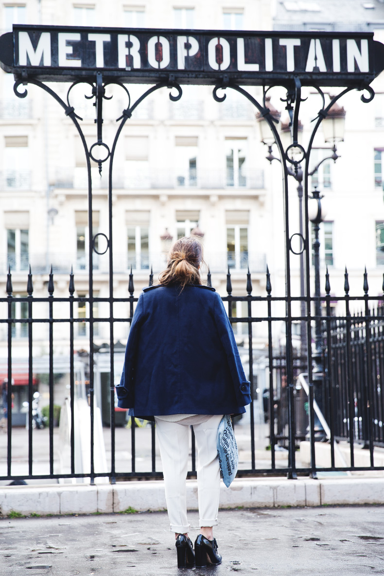 Blue_Coat-White_Outfit-Mango-PFW-Paris_Fashion_Week-Street_Style-Purificacion_Garcia-20