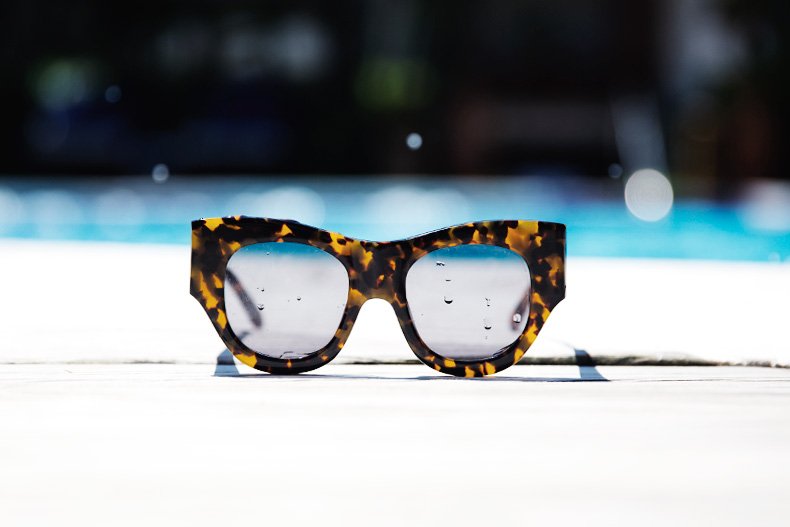 Karen_walker_Sunglasses-BEach_Outfit-Summer-Punta_Cana-travels-2