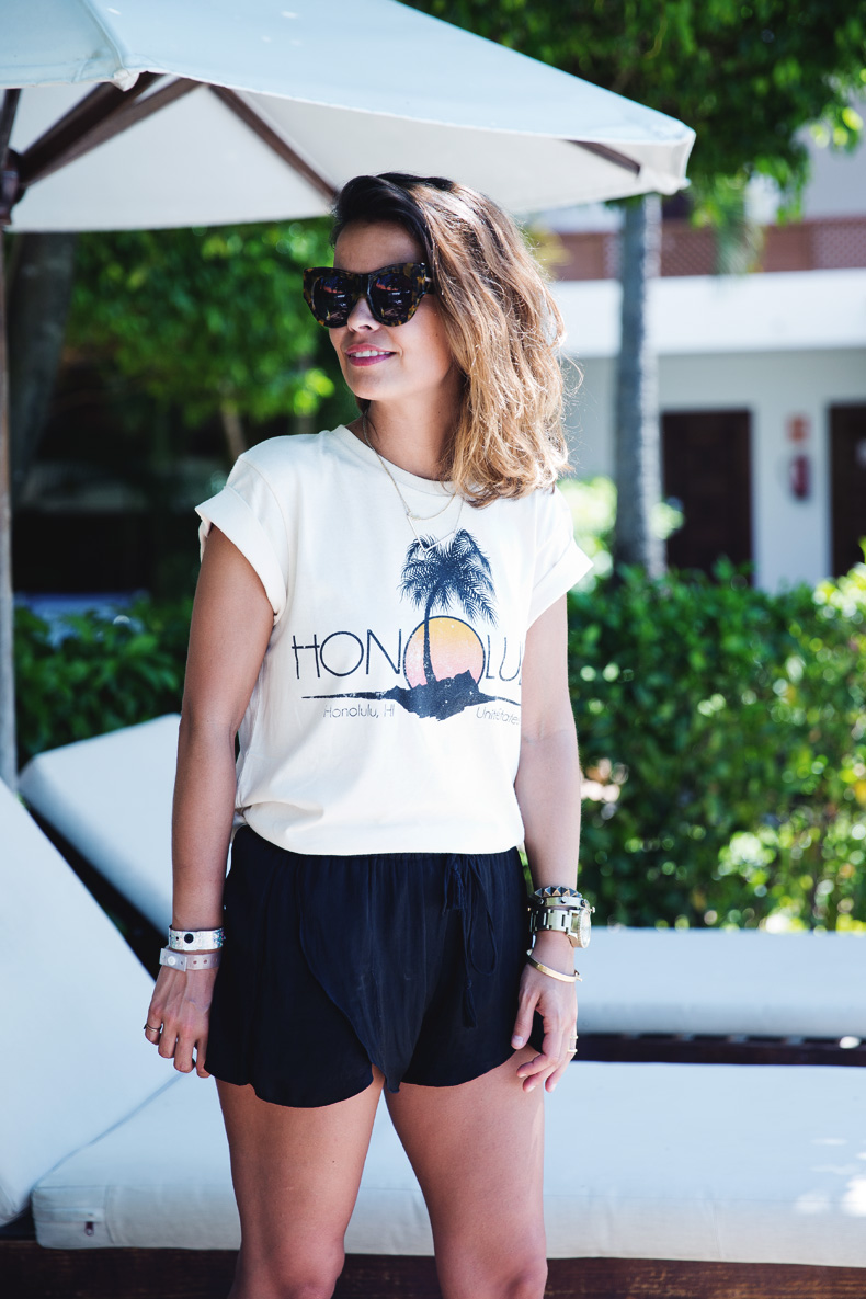 Karen_walker_Sunglasses-BEach_Outfit-Summer-Punta_Cana-travels-asos_top-honolulu-outfit-6