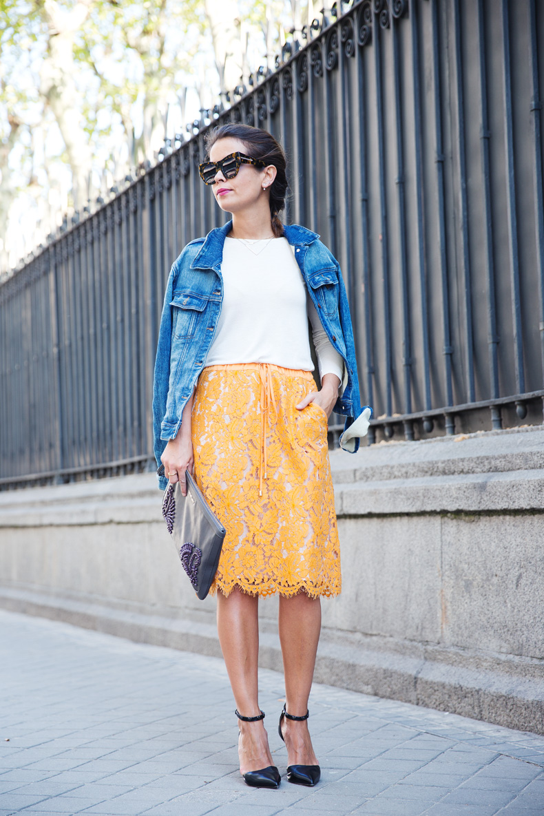 Twin_Set-Orange_Lace_Skirt-Denim_Jacket-Midi_Skirt-Street_Style-ouftit-14
