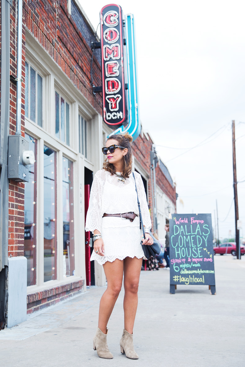 Dallas-Lace_Dress-Isabel_Marant-Booties-Outfit-Road_Trip-29