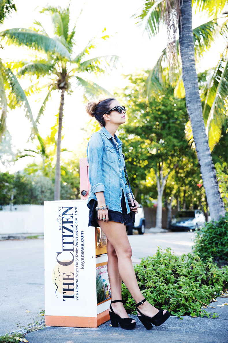 KEY_WEST-MIAMI-BRANDY_MELVILLE-OPEN_BACK_DRESS-OUTFIT-STREET_STYLE-CLAIRE_VIVIER-2