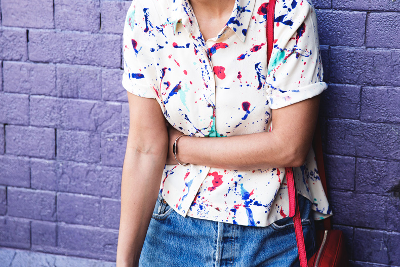 Painted_Shirt-Levis_Shorts-Birks-outfit-London-Street_Style-23