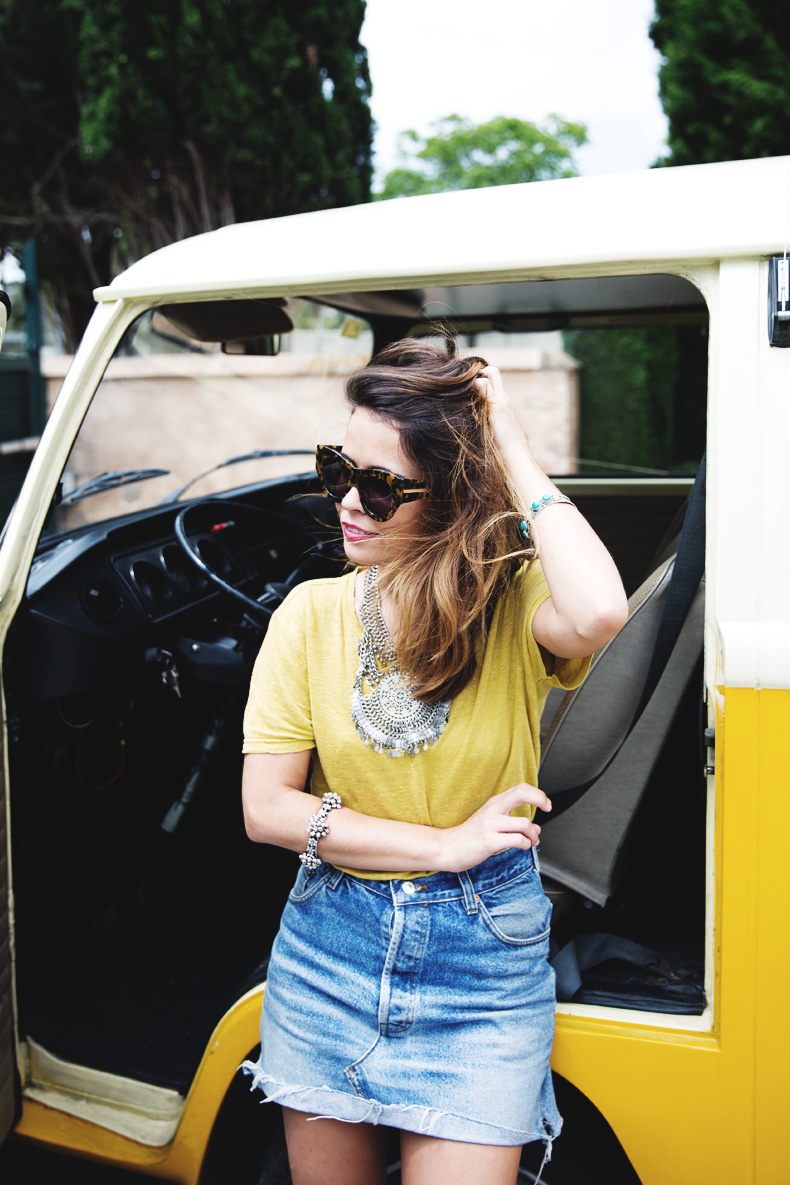LidL_Ice_Cream-Levis_Vintage_Skirt-Yellow_Top-Espadrilles-Outfit-24