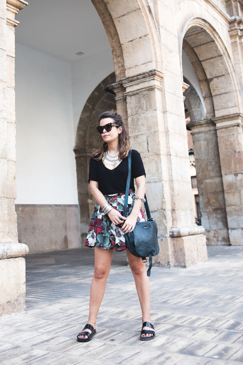 FIB-Floral_Skirt-Urban_Outfitters-Ugly_Shoes-512