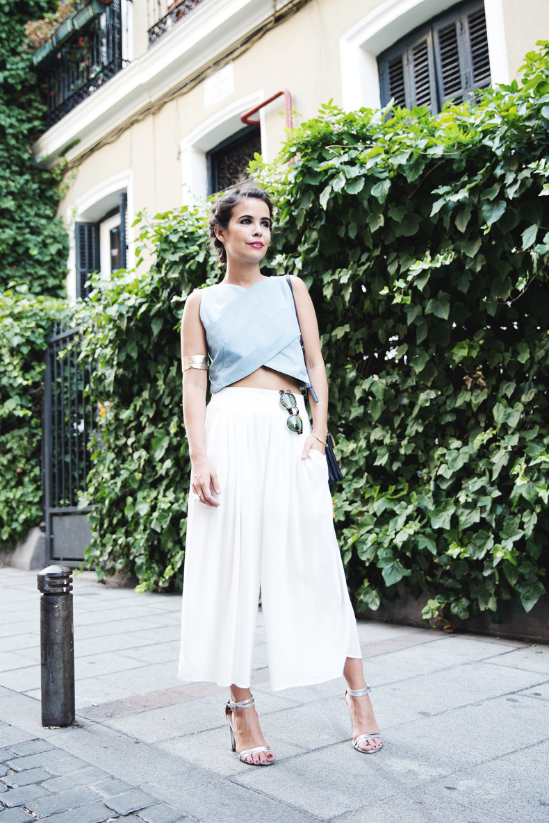 Denim_top-Maurie_And_Eve-White_Cullotte-Street_Style-Outfit-812