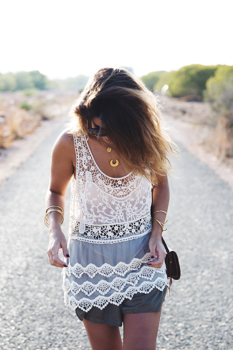 Festival_Outfit-Crochet_Top-Summer-Outfit-Collage_Vintage-9
