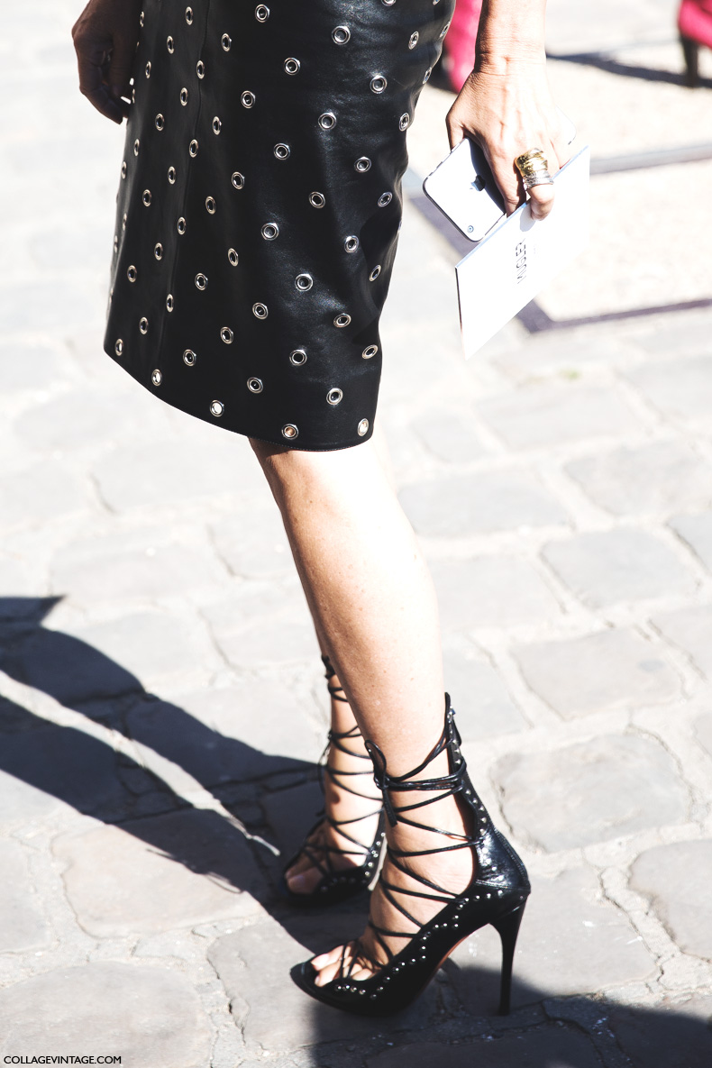 Paris_Fashion_Week_Spring_Summer_15-PFW-Street_Style-Carine_Roitfeld-Lace_Up_Sandals-