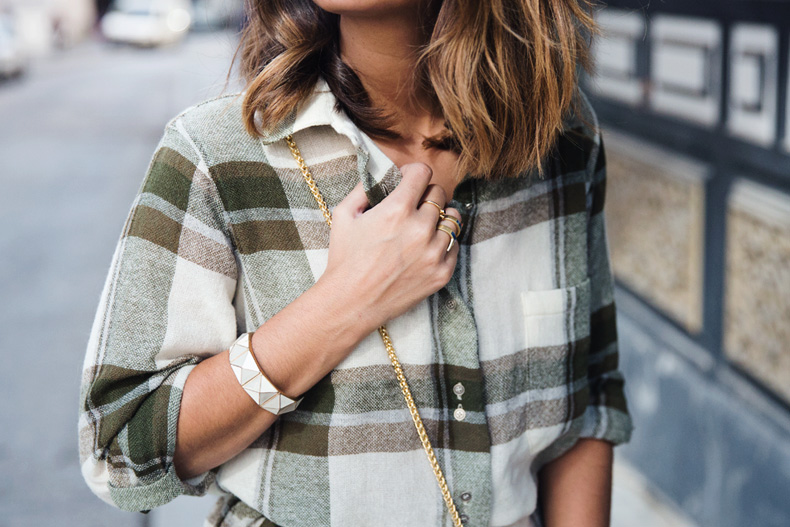 Plaid_Dress-Snake_Bag-Isabel_Marant_Boots-Outfit-Street_Style-37