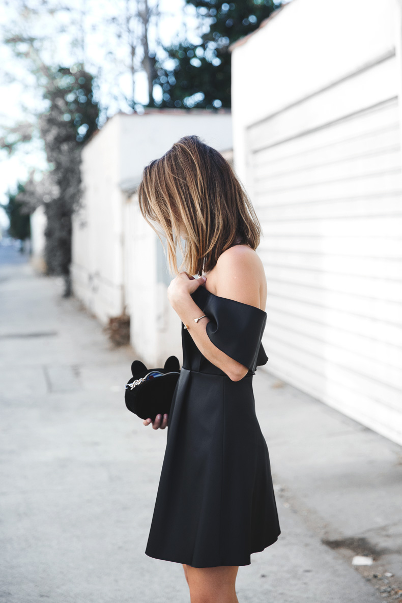 Sandro_Off_Shoulders_Dress-Night-Capsule_Collection-Outfit-Street_Style-LBD-Little_Black_Dress-6