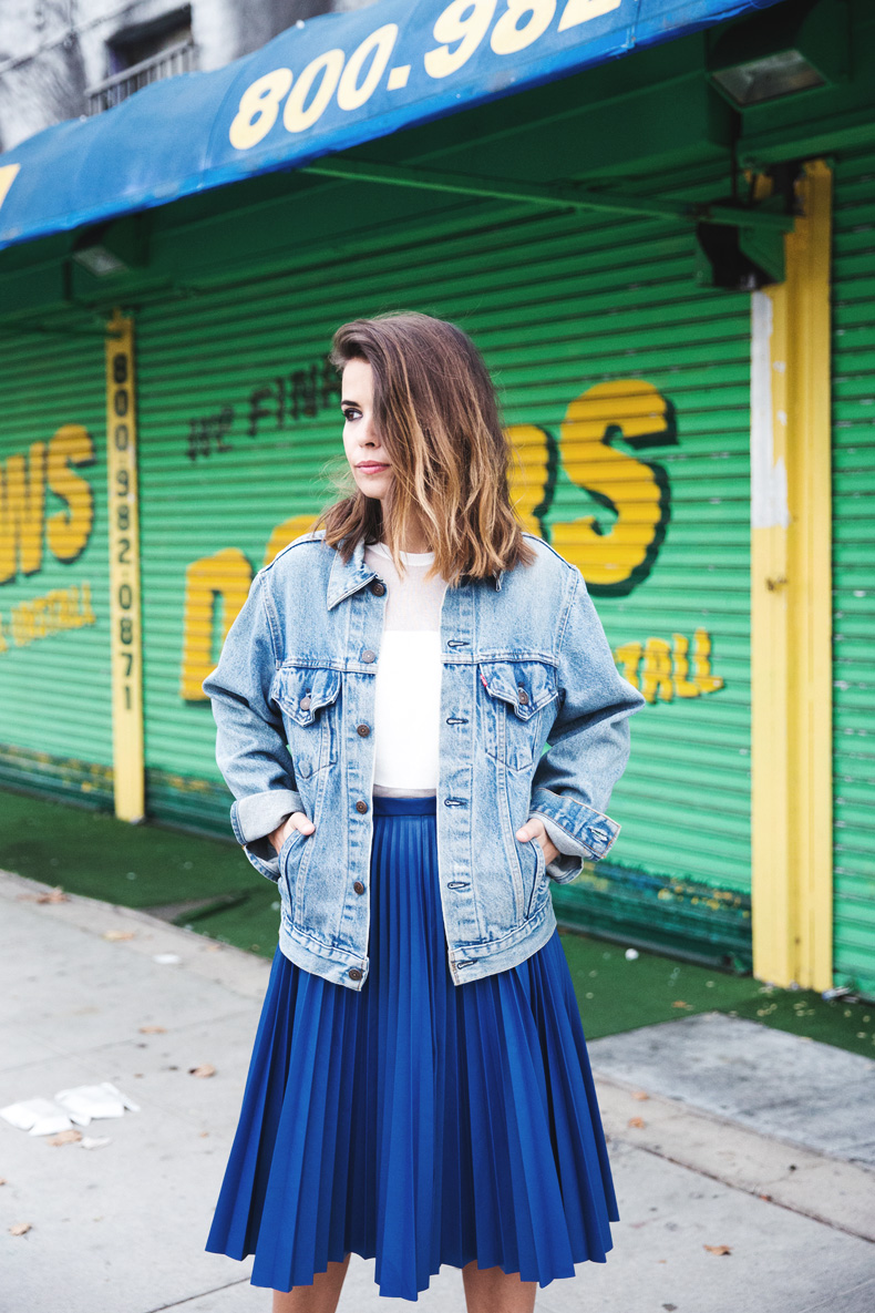 Pleated_Midi_Skirt-Vintage_Denim_Jacket-Electric_Blue-Leather-Outfit-Street_Style-Collage_Vintage-10
