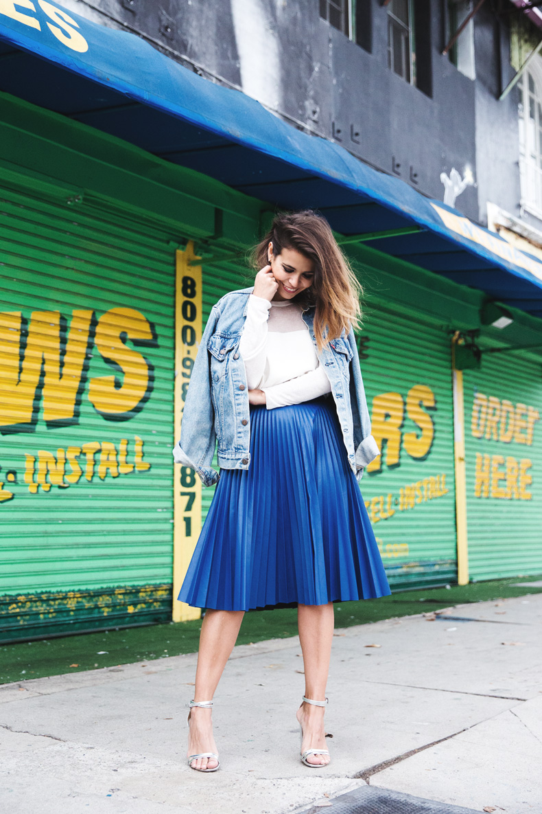 Pleated_Midi_Skirt-Vintage_Denim_Jacket-Electric_Blue-Leather-Outfit-Street_Style-Collage_Vintage-4