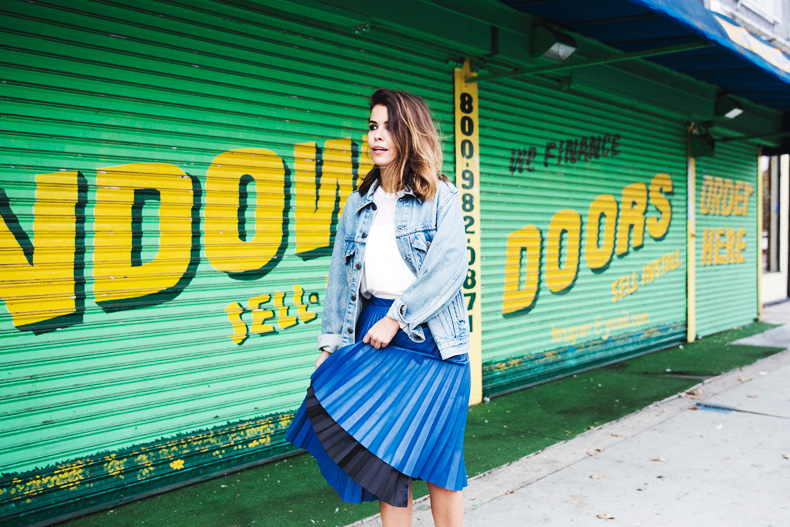 Pleated_Midi_Skirt-Vintage_Denim_Jacket-Electric_Blue-Leather-Outfit-Street_Style-Collage_Vintage-5'