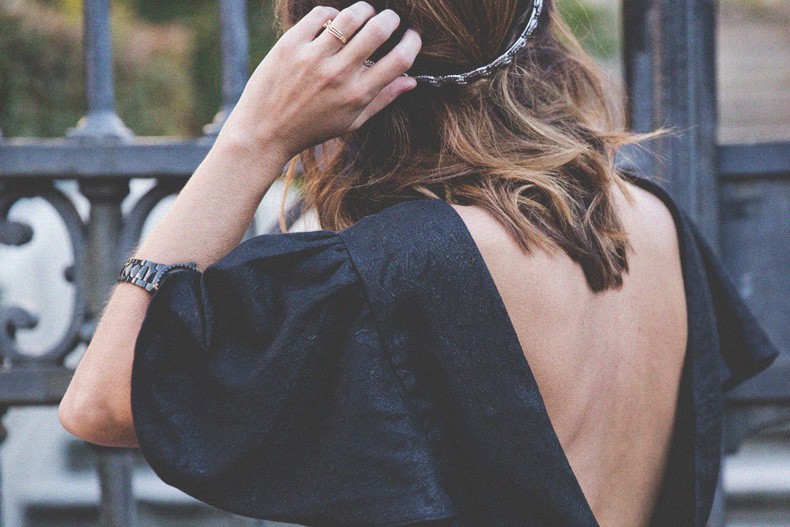 Party_Outfit-Open_Back_Dress-Bow_Dress-Pepa_Loves-Crown-Outfit-Street_Style-40
