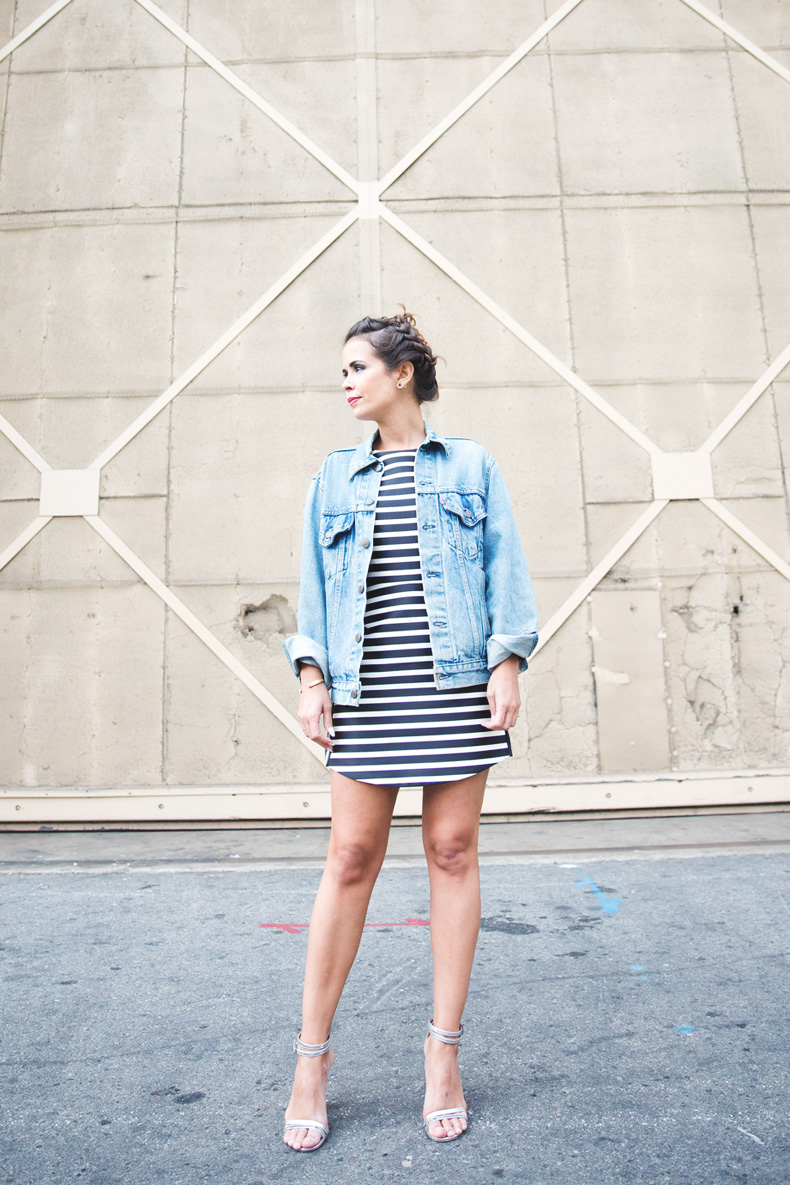 Sriped_Dress-Sony_Pictures-Barkley_The_Pom-Outfit-Denim_Jacket-Street_Style-28