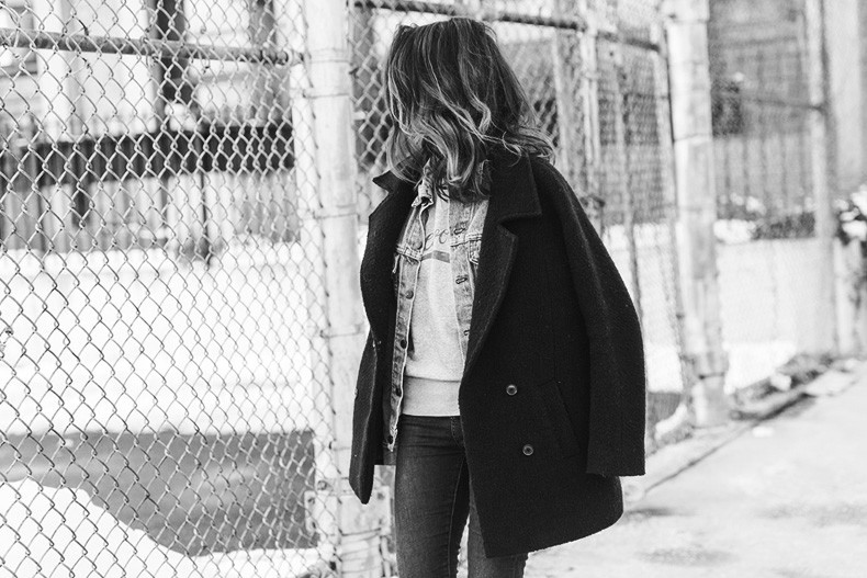 New_York_Fashion_Week-Fall_Winter_2015-Street_Style-NYFW-Revolution_Sweatshirt_Isabel_Marant-Polo_Booties-Skinny_Jeans-Layers-Denim_Jacket-32bn