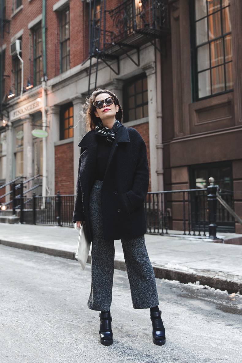 New_york_Fashion_Week-NYFW-Knitted_Trousers-Culottes-Bandana_Scarf-Sita_Murt_Coat-Michael_Kors_Fall_15-Clare_Vivier-Street_Style-Collage_VIntage-