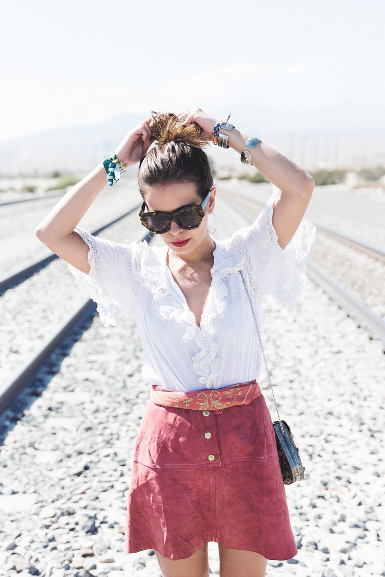 Coachella_2015-Music_Festival-Suede_Vintage_Skirt-Isabel_Marant_Boots-Bandana_Belt-Festival_Outfit-Topknot-Street_Style-