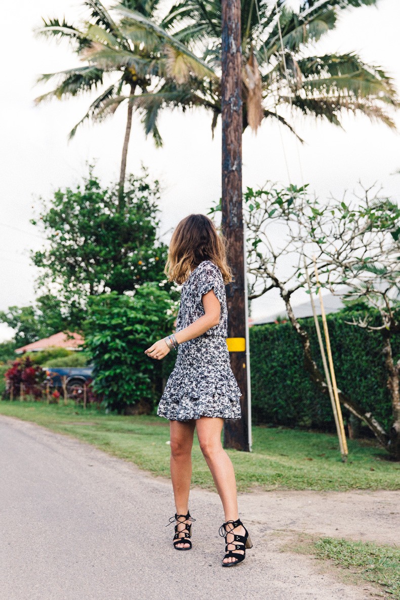 Maje-Dress-Kauai-Travels-Lace_up_Sandals-Senso-Outfit-Street_Style-Ruffle_Dress-38