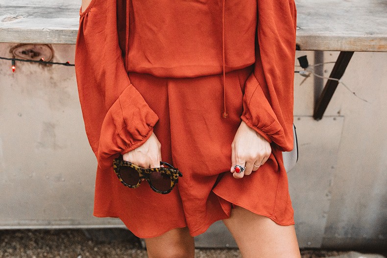 Dalas-Reward_Syle-RSTheCon-Orange_Dress-Collage_Vintage-Isabel_Marant-Flame_Sneakers-Street_Style-29