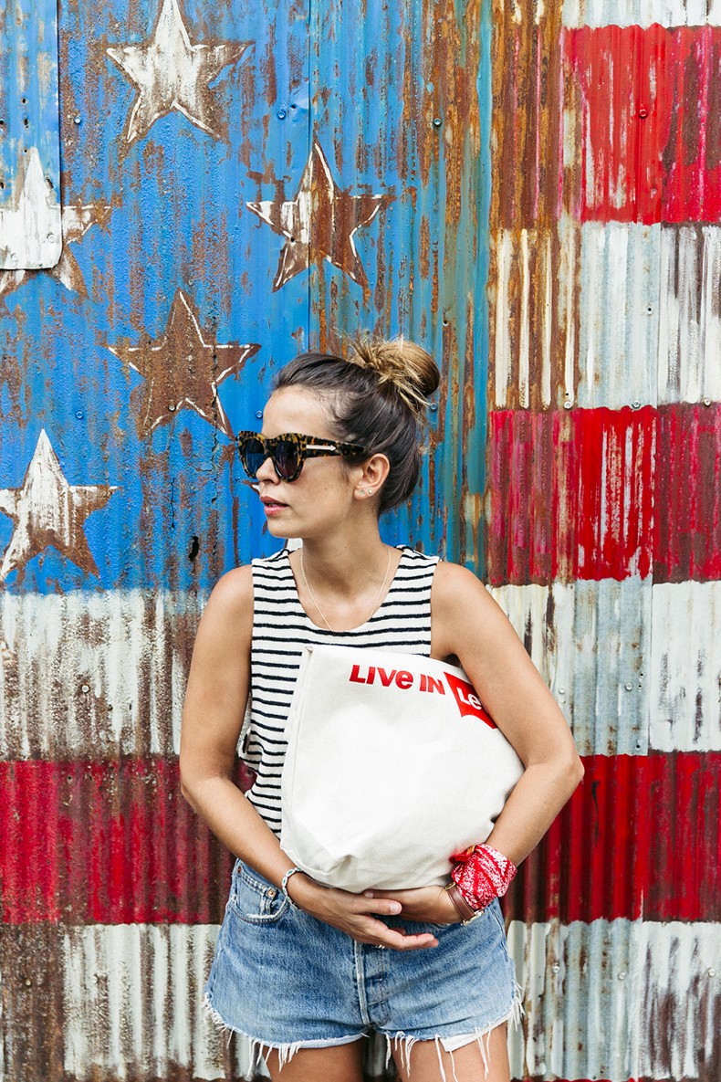 Brooklyn_Tour-NYC-Ladies_In_Levis-Life_In_Levis-Denim_Shorts-Womens-Striped_Top-Collage_Vintage-Outfit-62