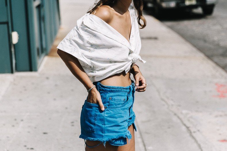 High_Line_Park-NYC-Levis-Shirt-Off_The_Shoulders-Live_on_Levis-New_York-Collage_Vintage-Outfit-Soludos_Espadrilles-11
