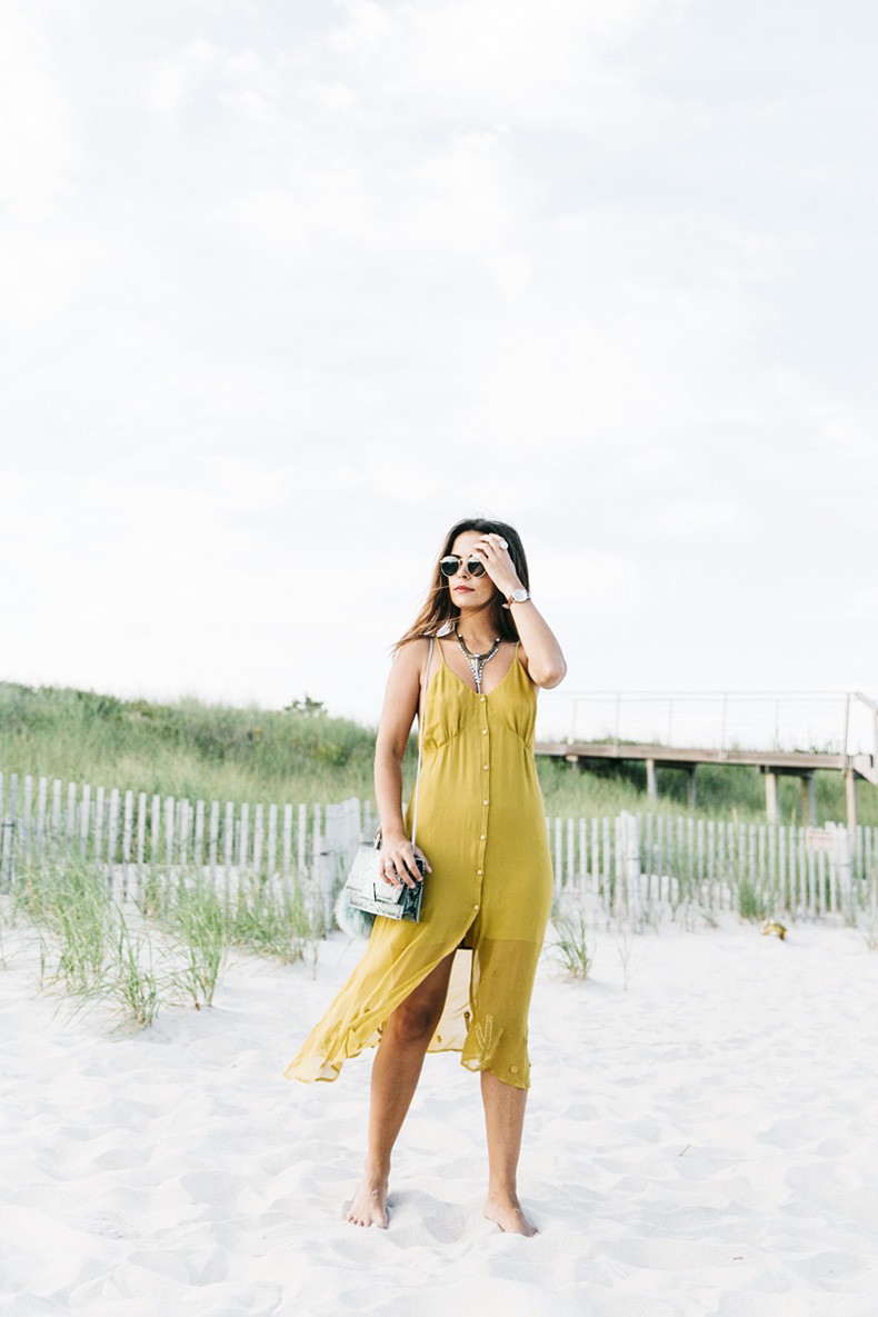 For_love_and_Lemons-Mustard_Dress-Revolve_In_The_Hamptons-Collage_Vintage-Outfit-1