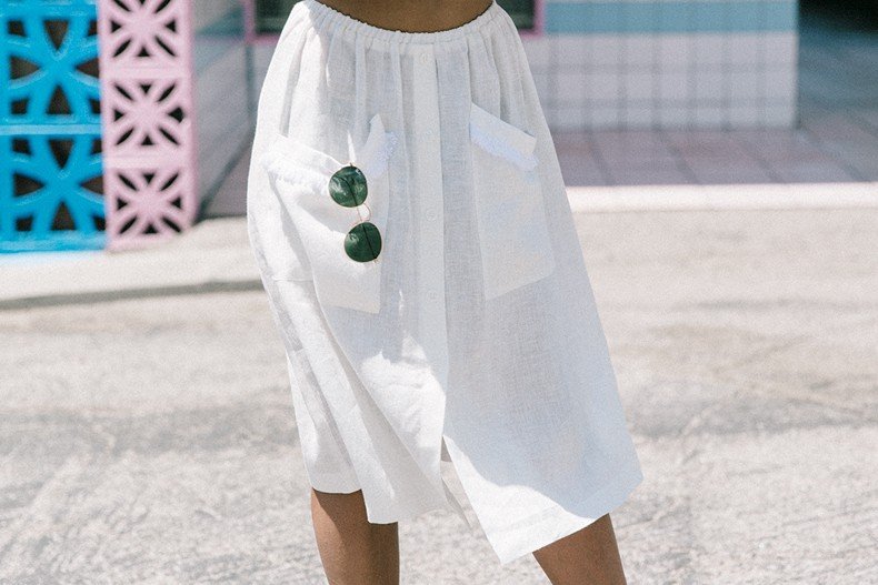 Cadilla_Jacks-Pink_Motel-Los_Angeles-Outfit-Reformation-White_Cropped_Top-Midi_Skirt-Isabel_Marant-Sandals-Collage_On_The_Road-Outfit-Street_Style-70