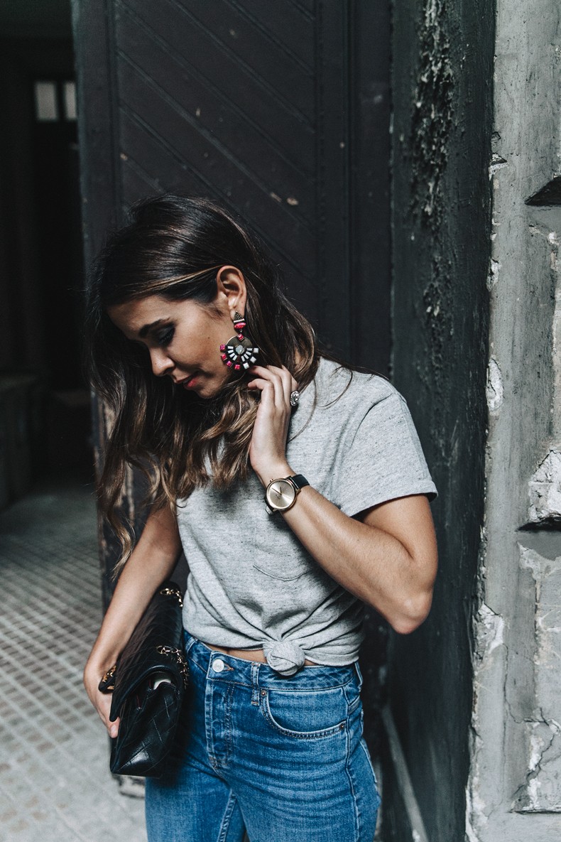 Topshop_Jeans-Jimmy_Choo_Shoes-Lace_Up-Ballerina_Heels-Grey_Top-Chanel_Vintage-Outfit-MFW-Milan-12