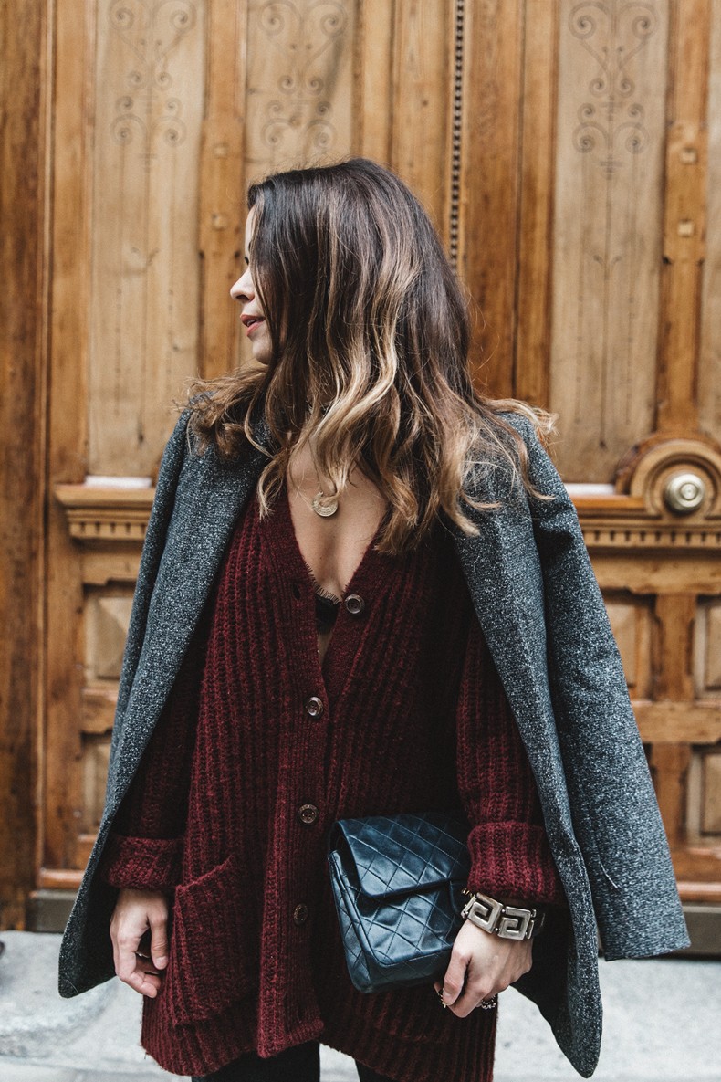 Burgundy_Cardigan-Oversize-Grey_Blazer-Grey_trousers-Isabel_Marant-Shoes-Chanel_Vintage_Bag-Lace_Bra-Layering_Necklaces-Maria_Pascual-Collage_Vintage-Outfit-Street_Style-46