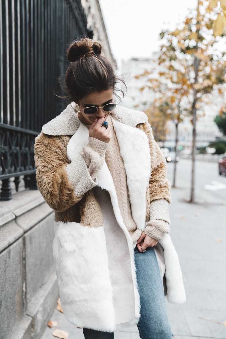 Patchwork_Coat-Faux_Fur_Coat-Asos-Mother_Jeans-Denim-Cable_Knit_Sweater-Snake_Effect_Booties-Topknot-Collage_Vintage-Street_Style-Outfit-18