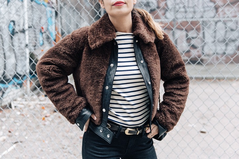 Soho-NY-Faux_Fur_Jacket-Sandro-Levis-Ladies_in_Levis-Outfit-Striped-Top-Outfit-Street_Style-58