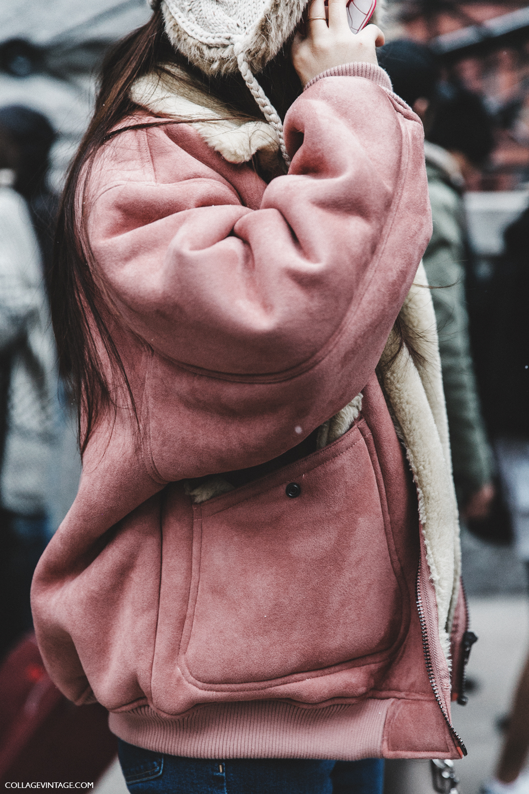 NYFW-New_York_Fashion_Week-Fall_Winter-17-Street_Style-Pink_Vintage_Jacket-