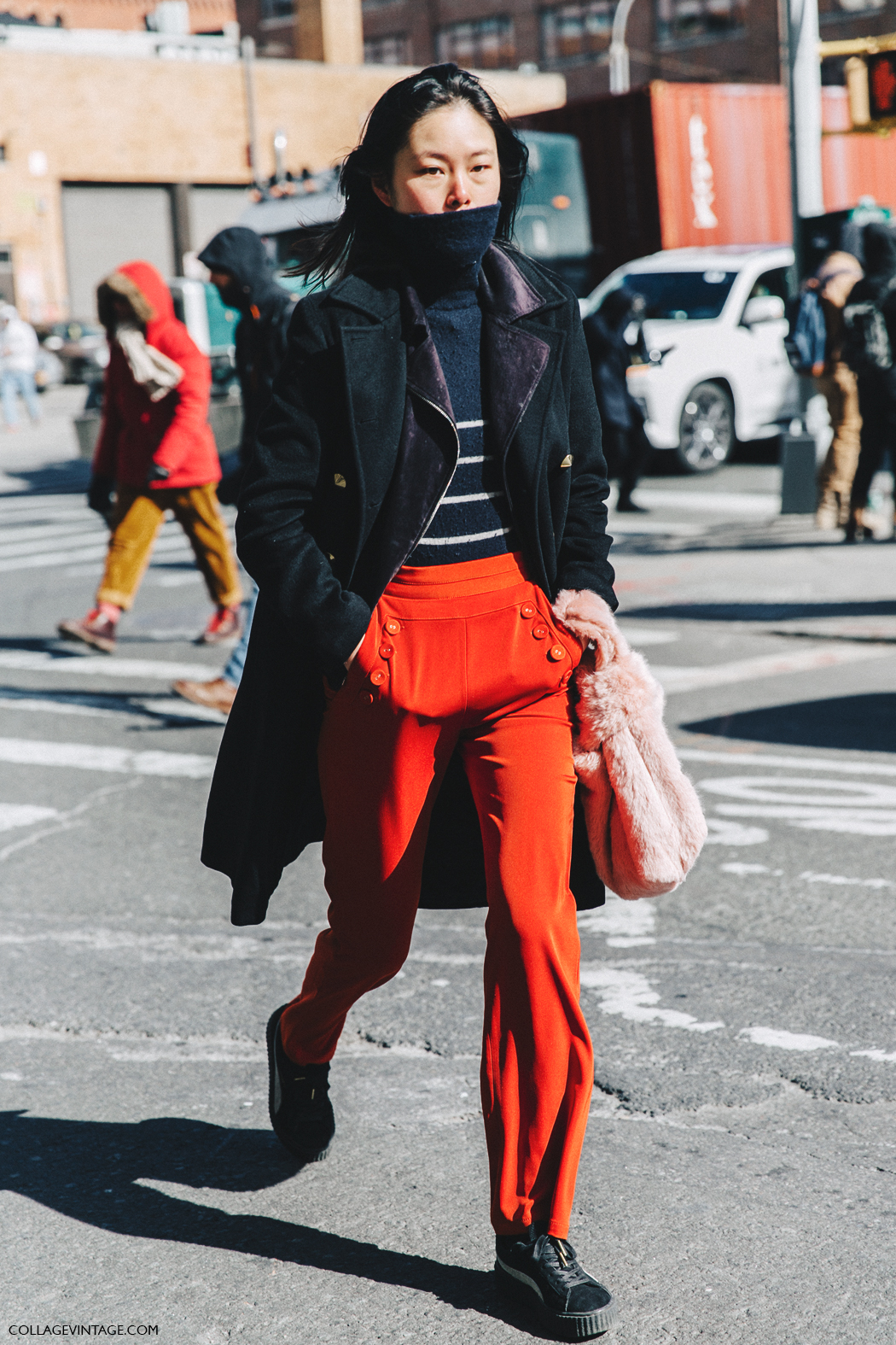 NYFW-New_York_Fashion_Week-Fall_Winter-17-Street_Style-Red_Trousers-Layers-Turtleneck_Sweater-Stripes