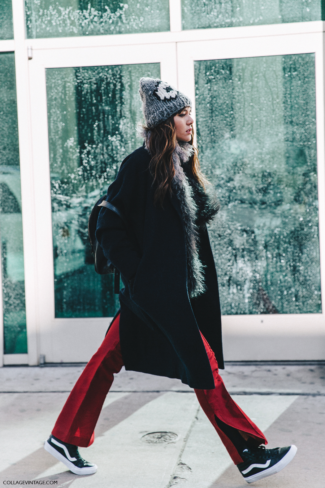 NYFW-New_York_Fashion_Week-Fall_Winter-17-Street_Style-Vans_Beanie-Red_Trousers-