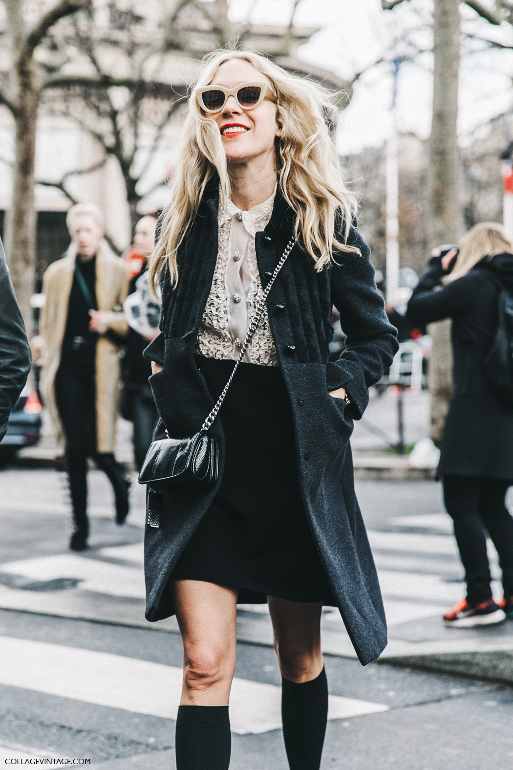 PFW-Paris_Fashion_Week_Fall_2016-Street_Style-Collage_Vintage-Miu_Miu-Chloe_Sevigny-Socks-2