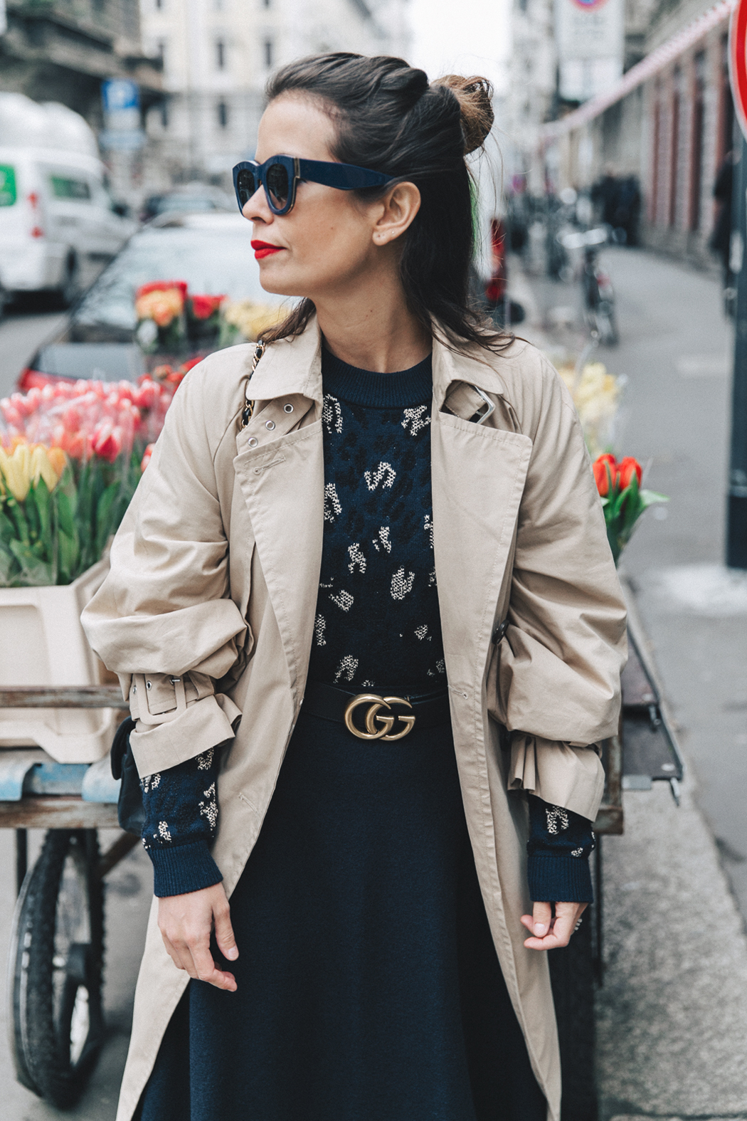 Trench_Edited-Leopard_Sweater-Midi_Skirt-Chanel_Slingback_Shoes-Chanel_Vintage_Bag-Ouftit_Streetstyle-8