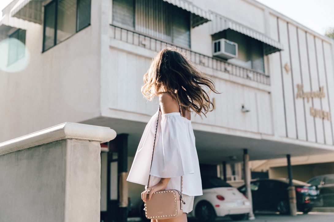 Off_The_Shoulders-Chicwish-Valentino_Bag-Monnier_Fevres-Sneakers-Saint_Laurent-Reformation_Shorts-Outfit-Los_Angeles--48