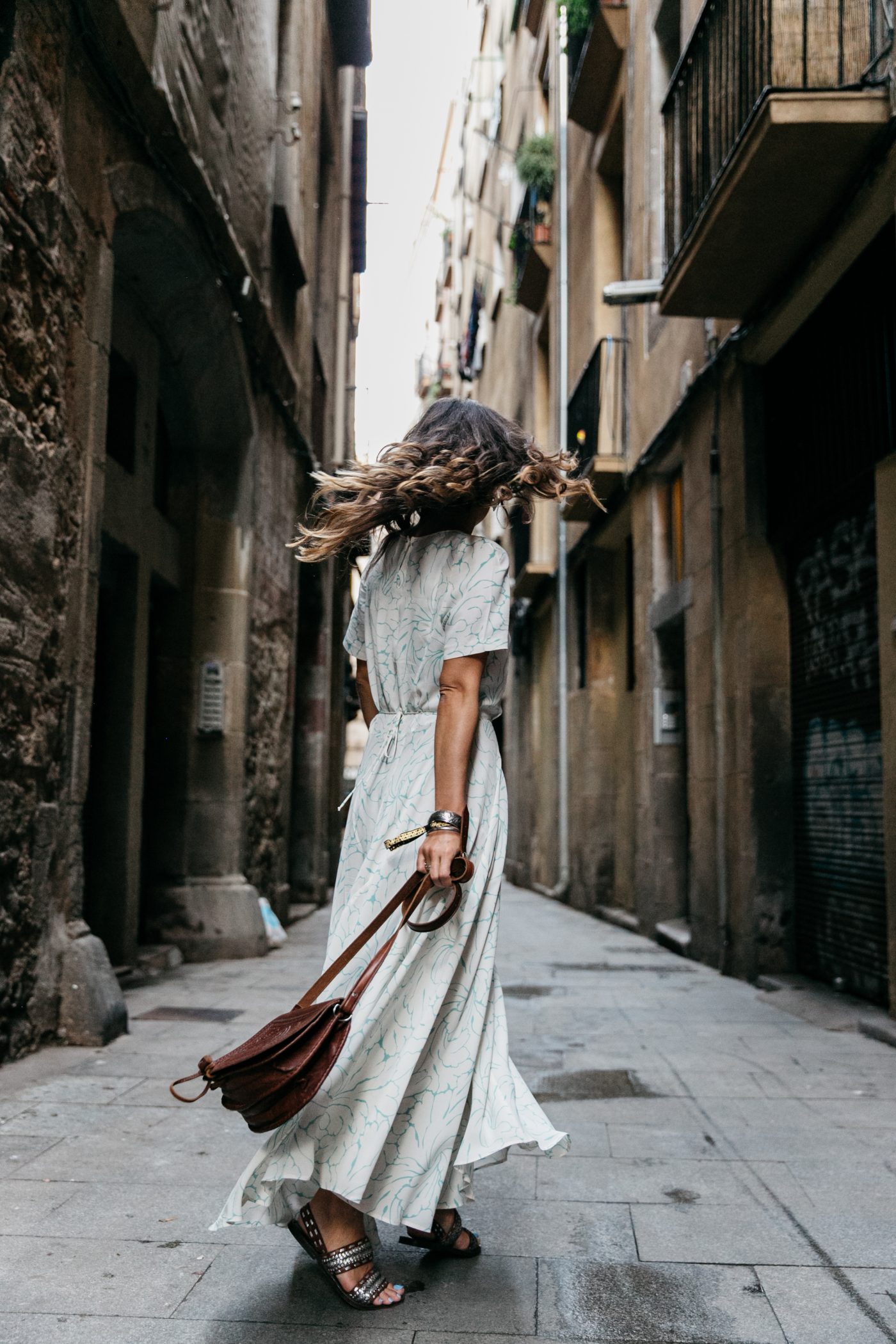 Long_Dress-HM_Leather_Bag-Maje_Sandals-Outfit-Primavera_Sound-Collage_Vintage-Street_Style-34