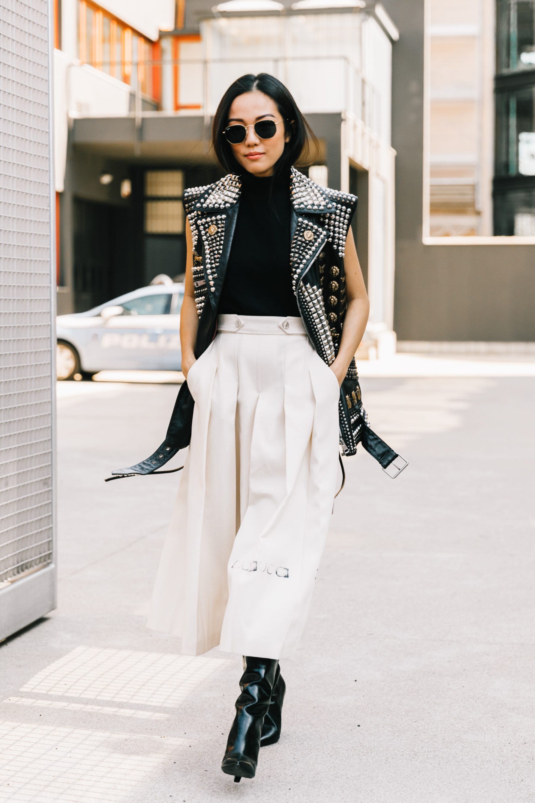 New York SS 2019 Street Style: Sora Choi - STYLE DU MONDE