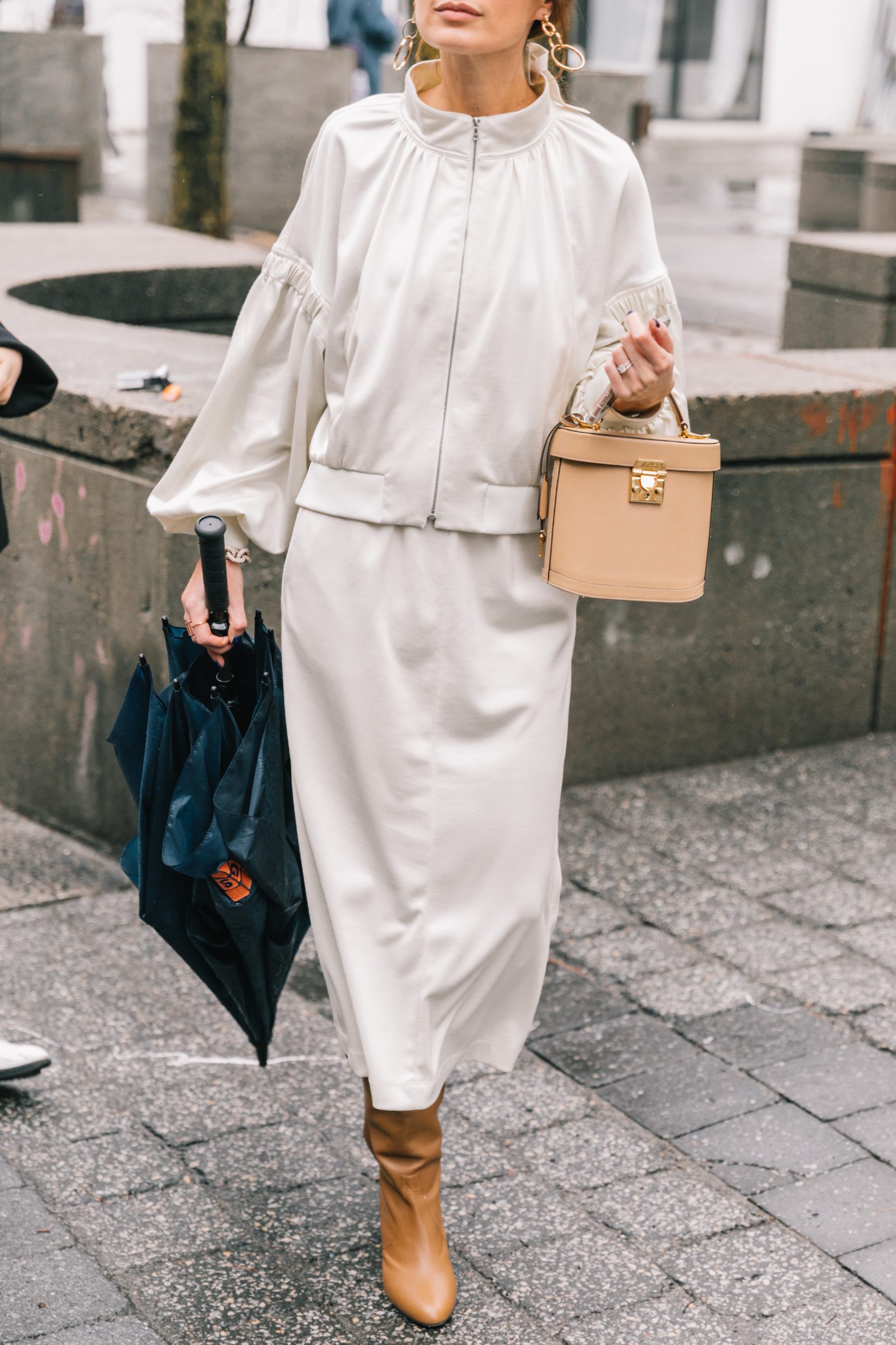 NYFW FALL 18/19 STREET STYLE II | Collage Vintage