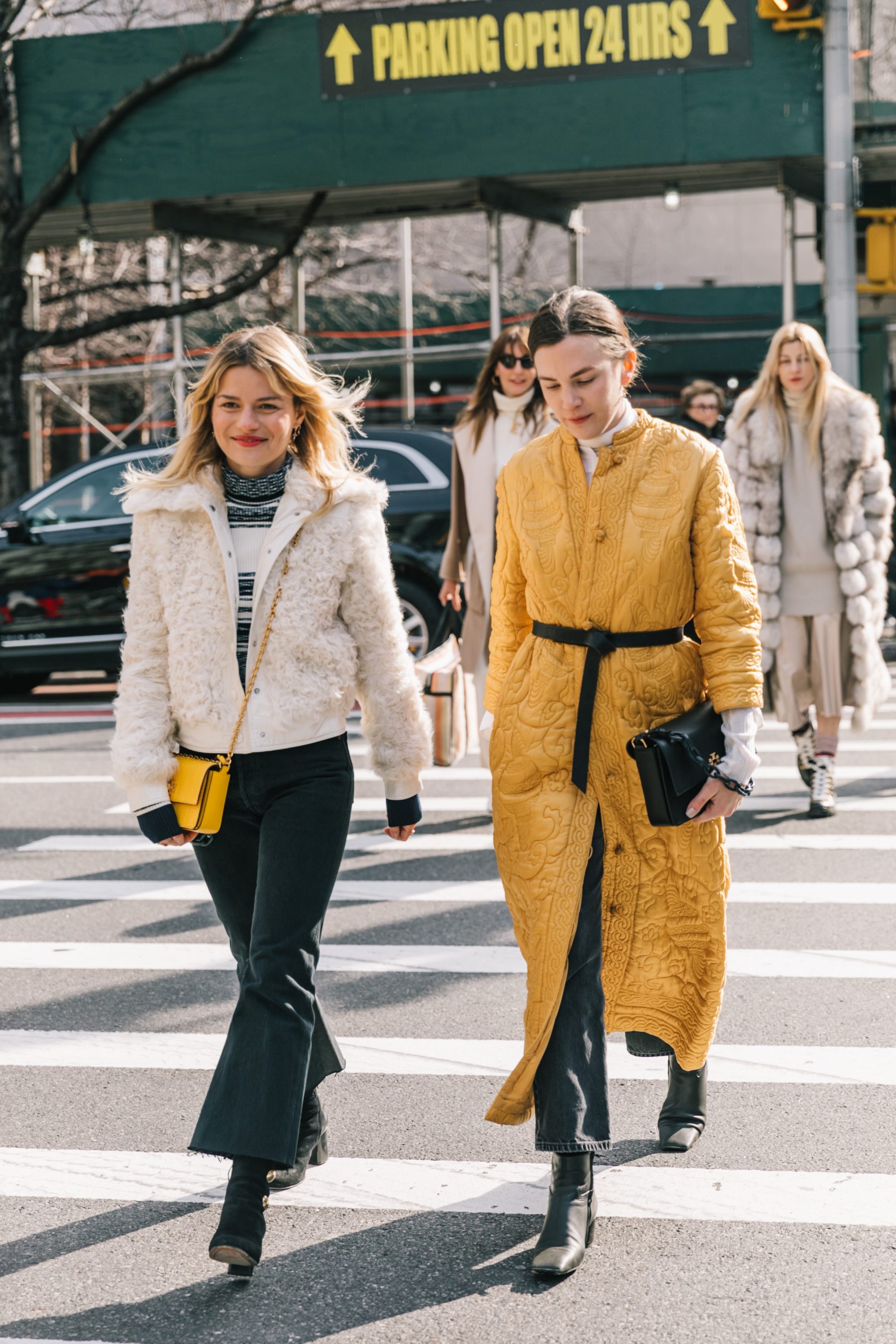 NYFW FALL 18/19 STREET STYLE I | Collage Vintage